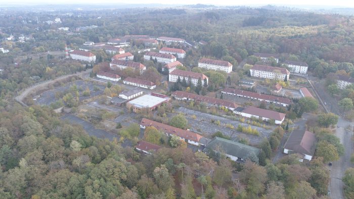 bauverein AG und BImA unterzeichnen Vertrag zum Ankauf des Cambrai-Fritsch-/Jefferson-Areals