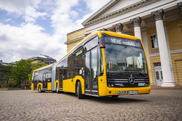 HEAG mobilo erweitert Busflotte um 24 neue eCitaros