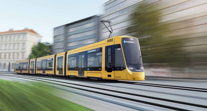 Stadler und HEAG mobilo präsentieren die neue Straßenbahn TINA in Berlin erstmals der Öffentlichkeit