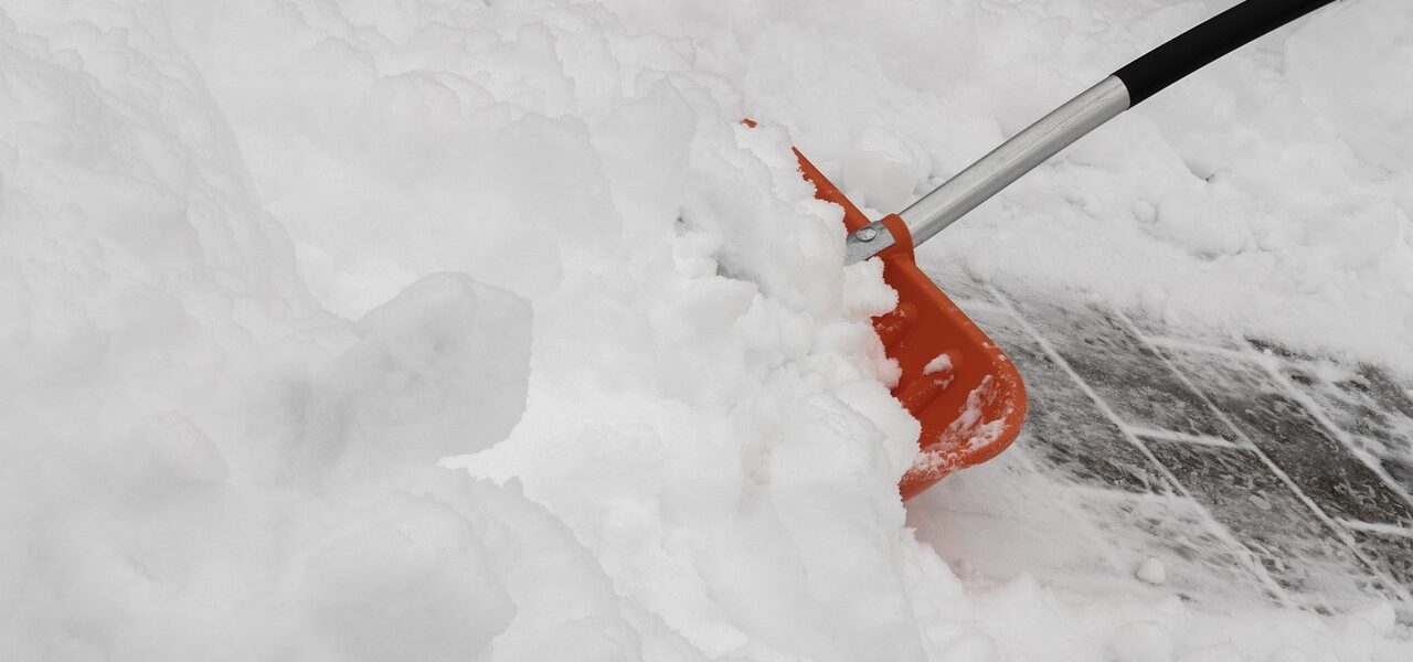 Header Bild EAD informiert über Schnee- und Eisbeseitigung auf den Gehwegen