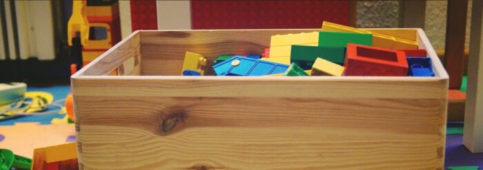 Kaufhaus der Gelegenheiten des EAD spendet erneut Spielzeug an die Darmstädter Kinderkliniken Prinzessin Margaret