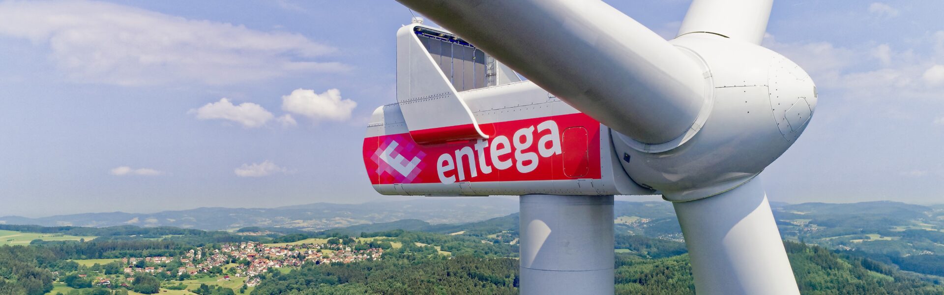 Header Bild ENTEGA schließt Bauverein-Liegenschaften ans Glasfasernetz an