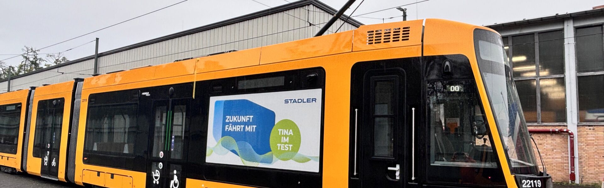 Header Bild TINA: Hersteller Stadler startet Messfahrten mit Prototypen-Fahrzeug in Darmstadt