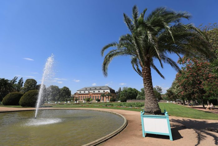 Programm für Seniorinnen und Senioren in Darmstadt im April