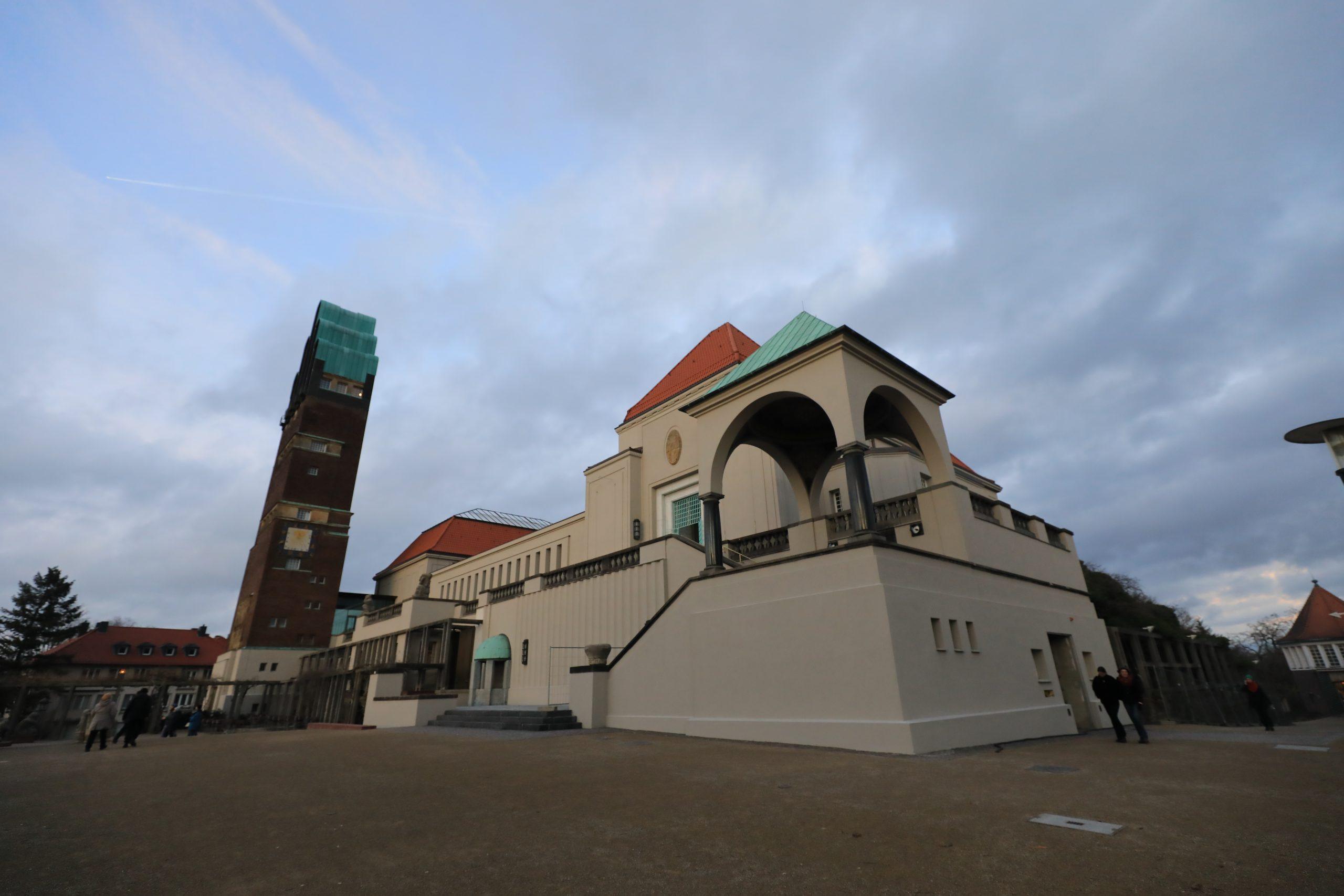 Header BildDarmstadt im Herzen – Das Stadtwirtschaftsportal