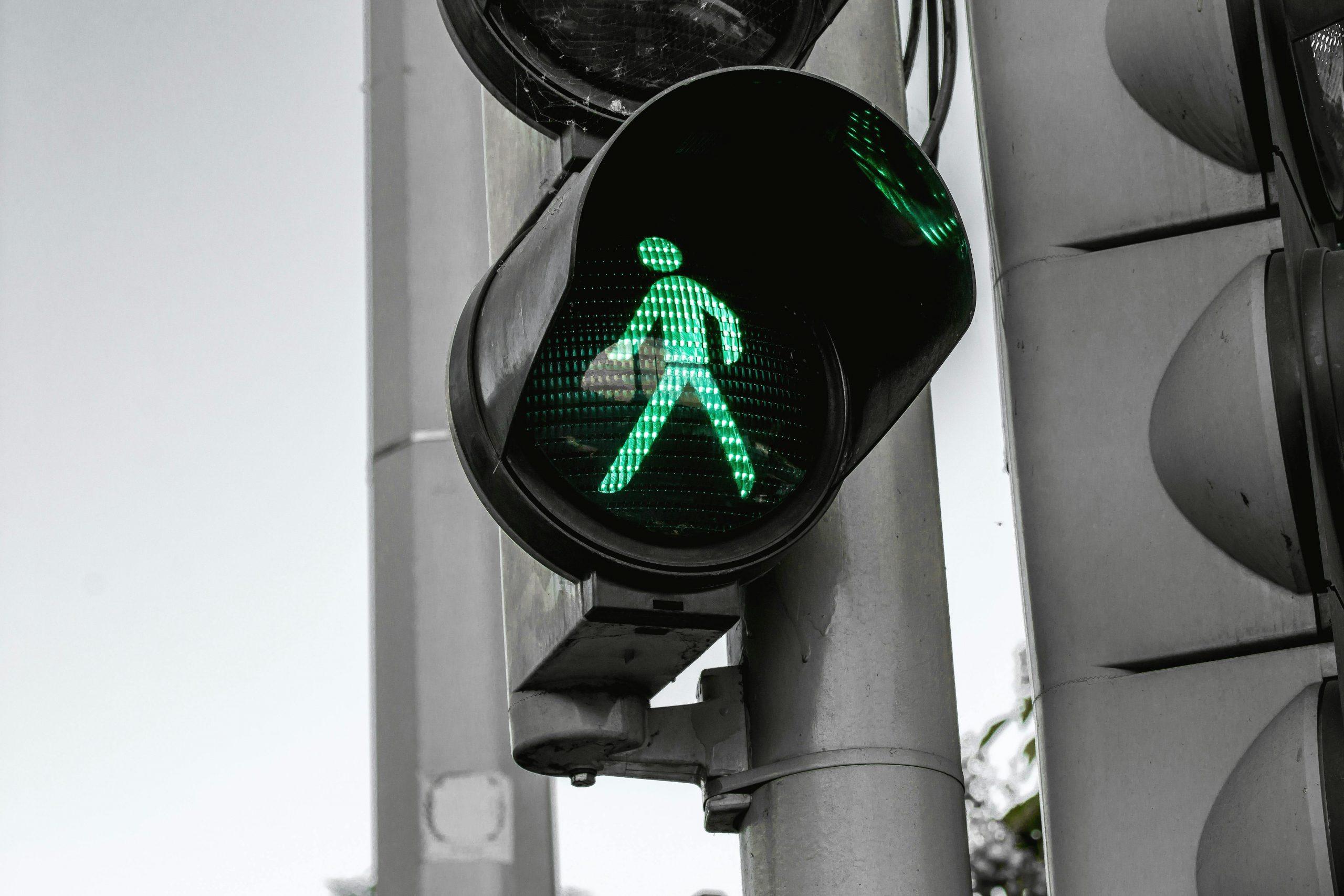 Header Bild Ampel an der Pallaswiesenstraße wird modernisiert